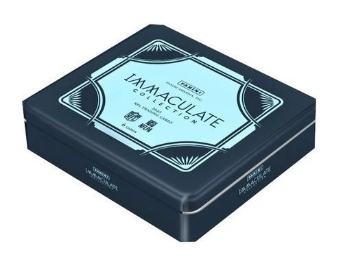 2025PANINIIMMACULATEFOOTBALLHOBBYBOX.jpg 2025 Panini Immaculate Football Hobby Box - Image 1